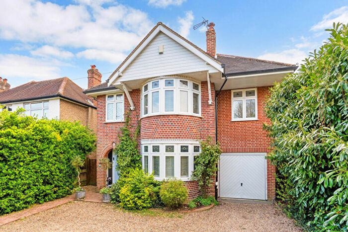 5 Bedroom Detached House For Sale In Bolton Road, Windsor, SL4