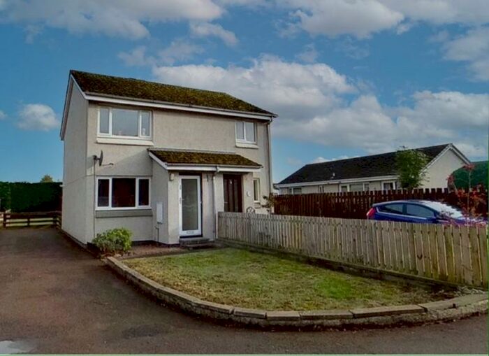 2 Bedroom Ground Flat To Rent In Oakdean Place, Achareidh, Nairn., IV12