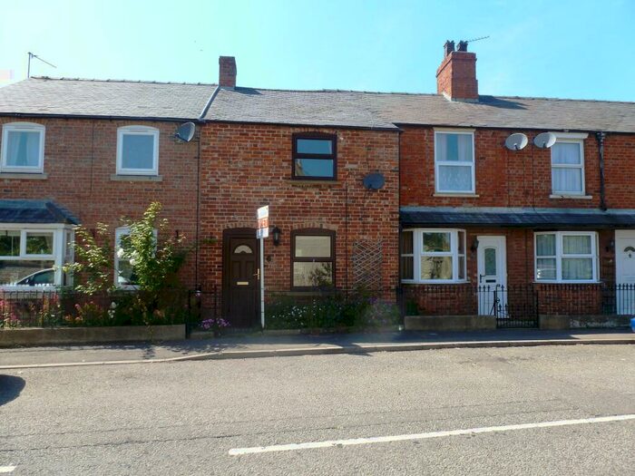 2 Bedroom Cottage To Rent In High Street, Leadenham, Lincoln, LN5