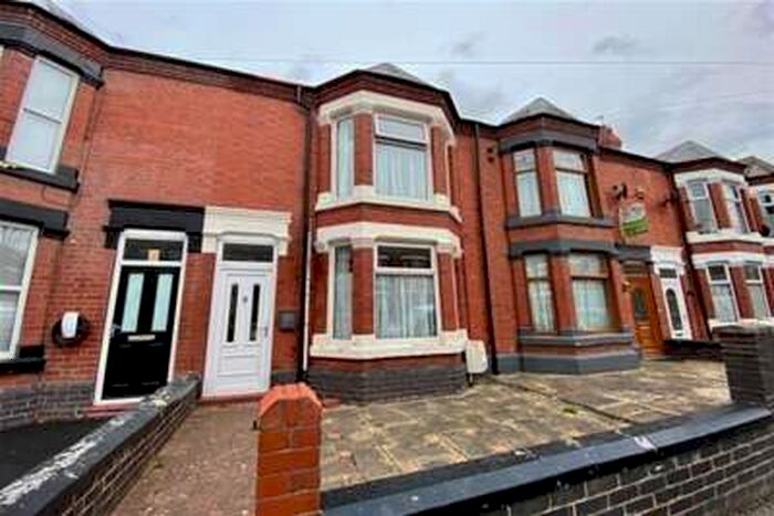 3 Bedroom House To Rent In Gainsborough Road, Crewe, CW2