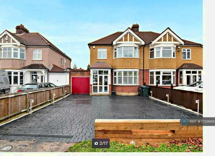 3 Bedroom Semi-Detached House To Rent In Princes Road, Dartford, DA1