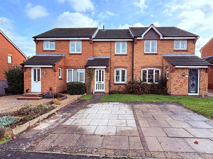 2 Bedroom Town House For Sale In Charlock Gardens, Bingham, NG13