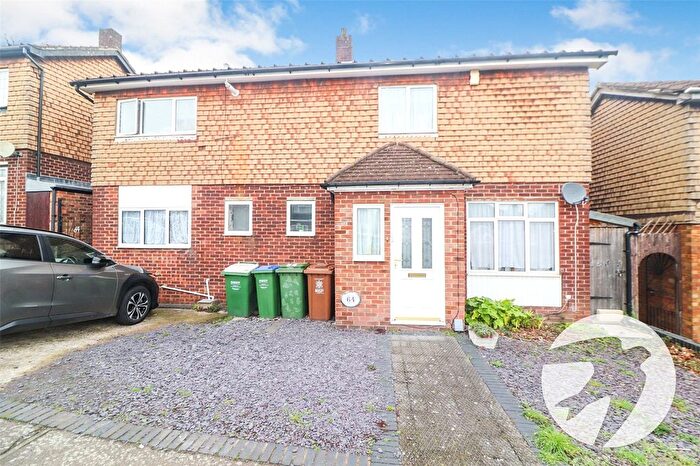 4 Bedroom Detached House For Sale In Bexley Road, Northumberland Heath, Kent, DA8