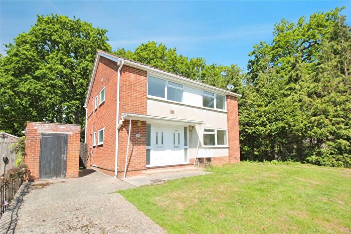 1 Bedroom Flat To Rent In Flat West Drive, Calcot Park, Calcot, Reading, RG31