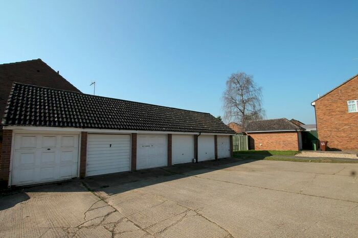 Property To Rent In Mare Leys, Buckingham, MK18