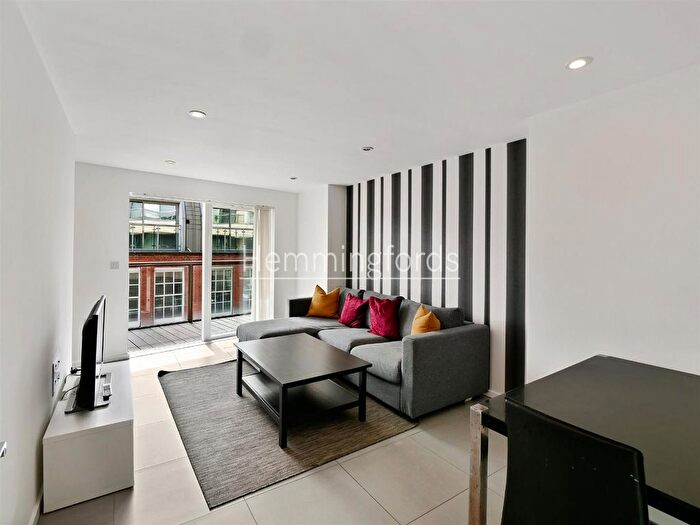 2 Bedroom Flat To Rent In Dance Square, Clerkenwell, EC1V