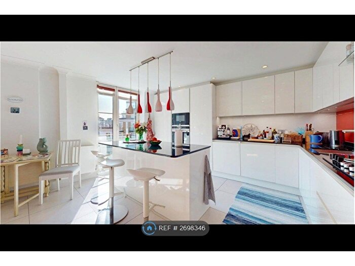 2 Bedroom Flat To Rent In Marys Court, London, NW1