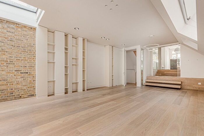 5 Bedroom Terraced House To Rent In Bowerdean Street, Parsons Green, SW6