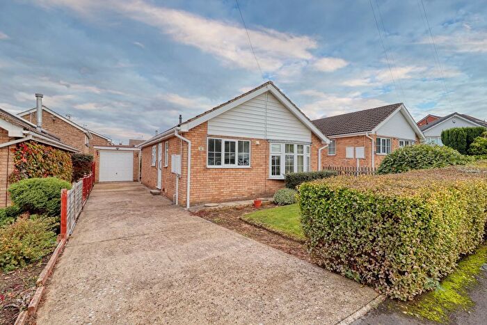 2 Bedroom Detached Bungalow For Sale In Lark Rise, Scotter, DN21