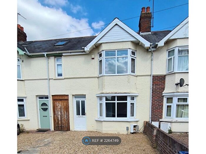 4 Bedroom Terraced House To Rent In Cricket Road, Oxford, OX4