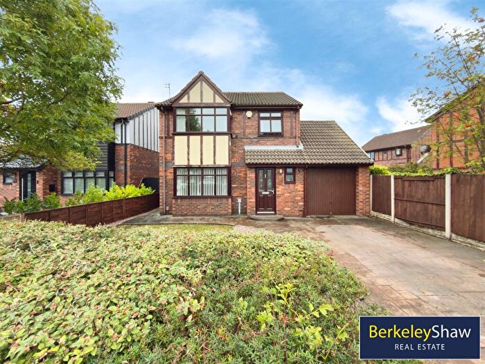 3 Bedroom Detached House For Sale In Lydiate Park, Thornton, L23