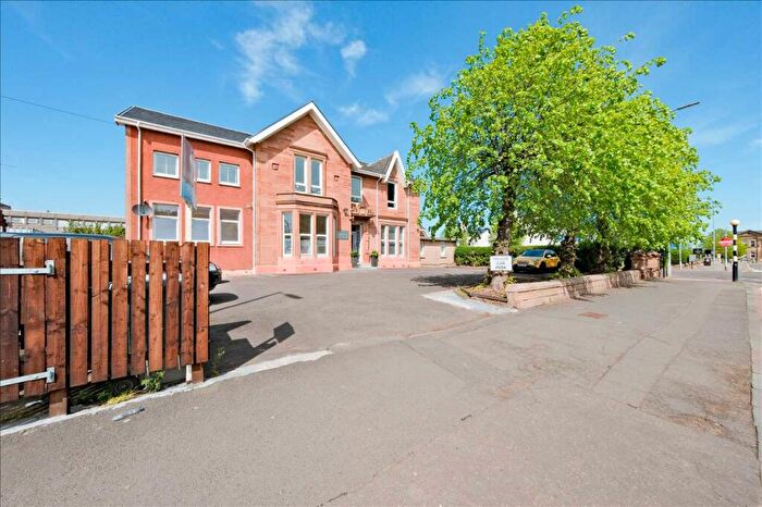 3 Bedroom Apartment To Rent In Clydesdale Street, Flat, Hamilton, ML3