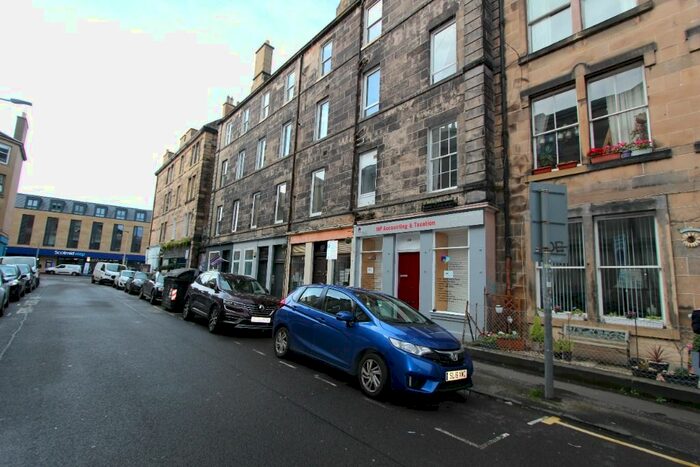 2 Bedroom Flat To Rent In Valleyfield Street, Bruntsfield, Edinburgh, EH3