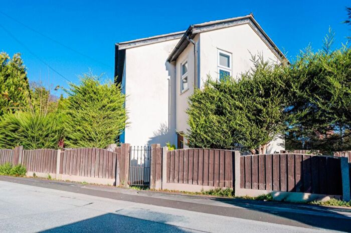 3 Bedroom End Of Terrace House For Sale In Town Green Lane, Aughton, L39