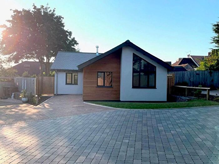 3 Bedroom Detached Bungalow For Sale In Valerie Rise, Torquay Road, TQ12
