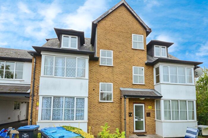 1 Bedroom Flat For Sale In Maybank Avenue, Wembley, HA0