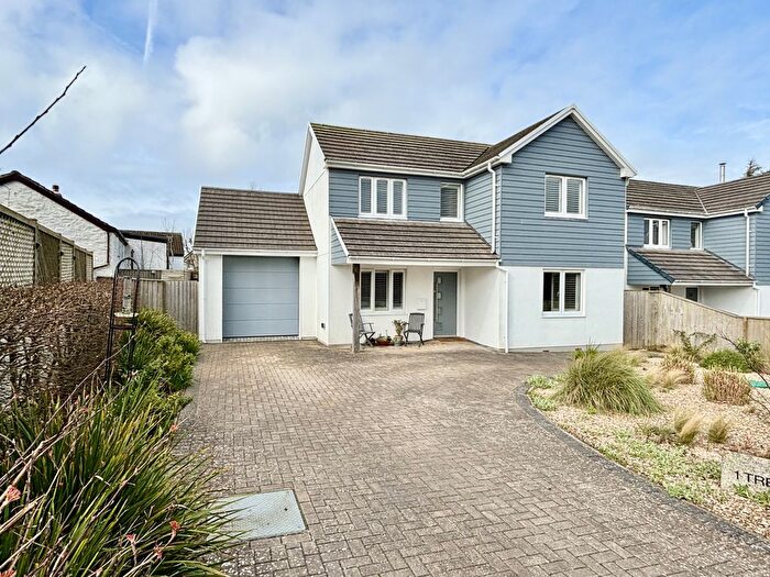 3 Bedroom Detached House For Sale In North Road, Goldsithney, TR20