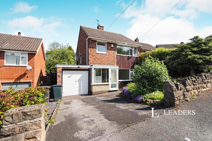 3 Bedroom Detached House To Rent In Cambridge Gardens, NG5