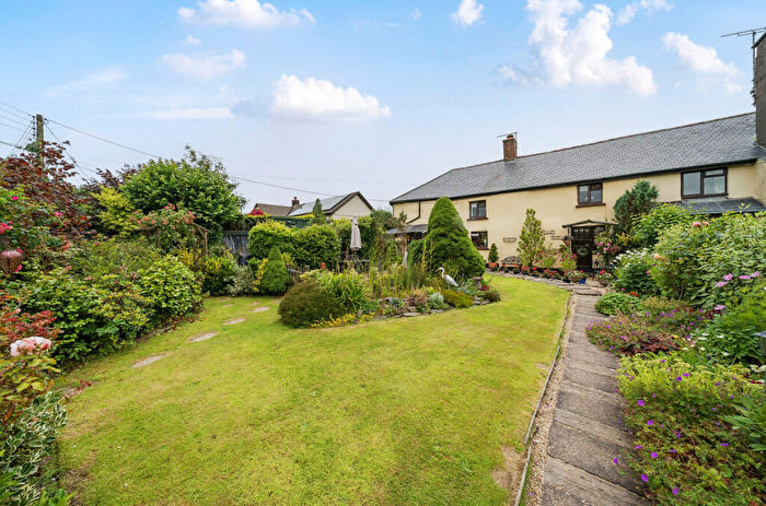 3 Bedroom Semi-Detached House For Sale In Higher Pitt Farm, East Buckland, Barnstaple, Devon, EX32