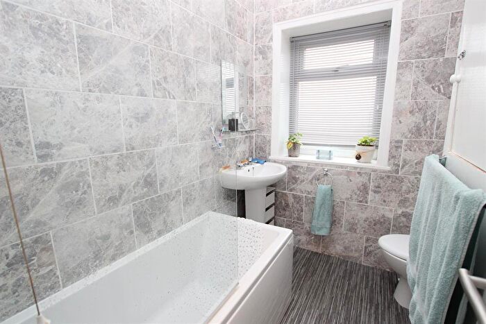 2 Bedroom Terraced House To Rent In Pickup Street, Clayton Le Moors, Accrington, BB5