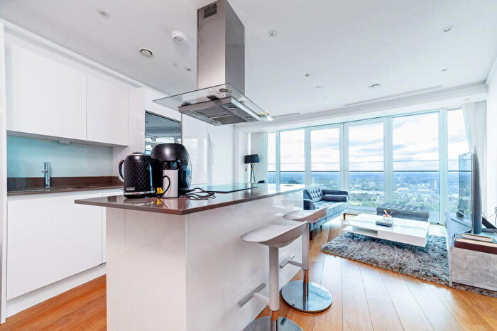 1 Bedroom Apartment For Sale In Arena Tower, Crossharbour Plaza, E14