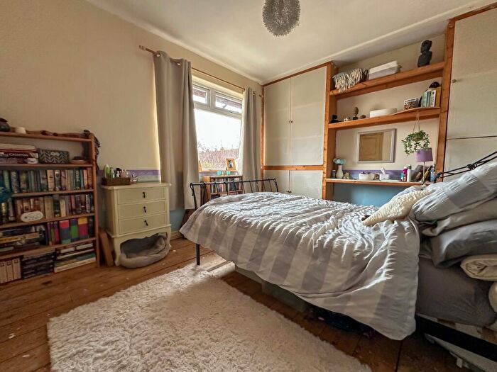 3 Bedroom Terraced House For Sale In Wakedean Gardens, Yatton, North Somerset, BS49