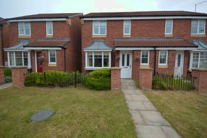 3 Bedroom Semi-Detached House To Rent In Rothbury Drive, Ashington, NE63