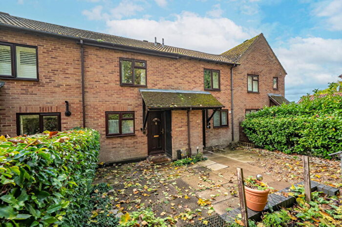 2 Bedroom Terraced House For Sale In The Rookery, Whitchurch, RG28
