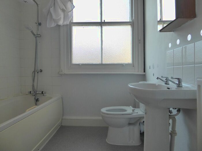 1 Bedroom Flat To Rent In Beltinge Road, Herne Bay, CT6