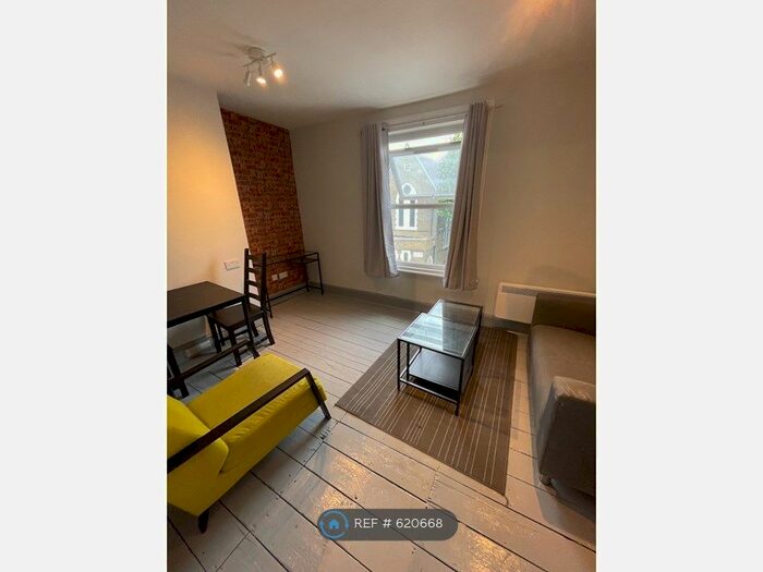 1 Bedroom Flat To Rent In Kentish Town Road, London, NW1