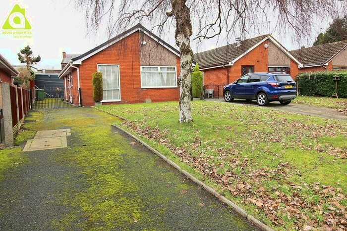 3 Bedroom Detached Bungalow To Rent In Quakerfields. Westhoughton, BL5