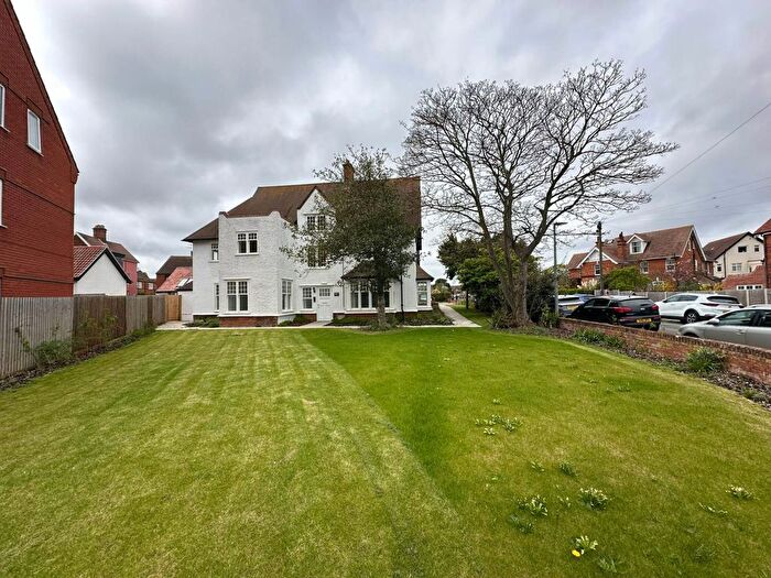 3 Bedroom Flat For Sale In St Nicholas Place, Sheringham, NR26