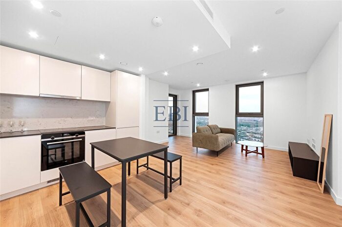 1 Bedroom Flat To Rent In One Thames Quay, Marsh Wall, London, E14