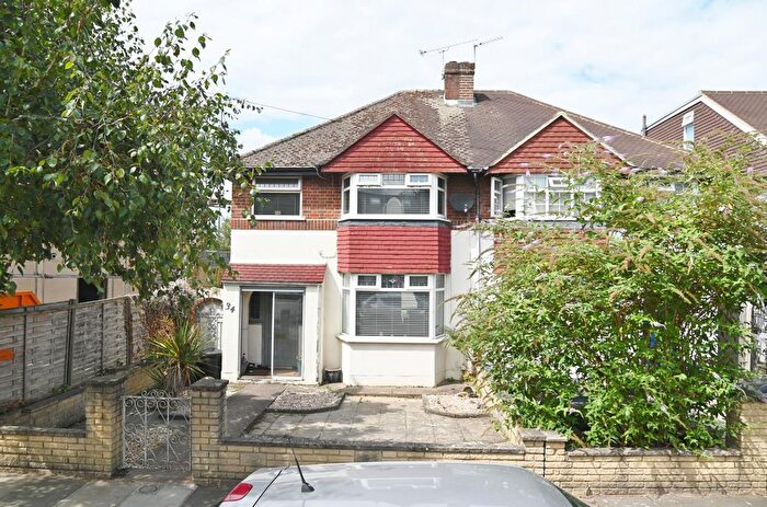 3 Bedroom Semi-Detached House For Sale In Rivermeads Avenue, Twickenham, TW2