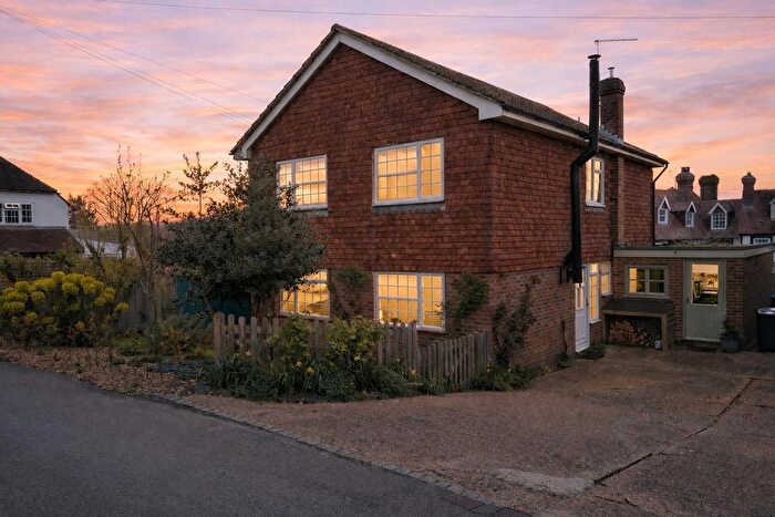 3 Bedroom Detached House For Sale In School Path, Barcombe, BN8