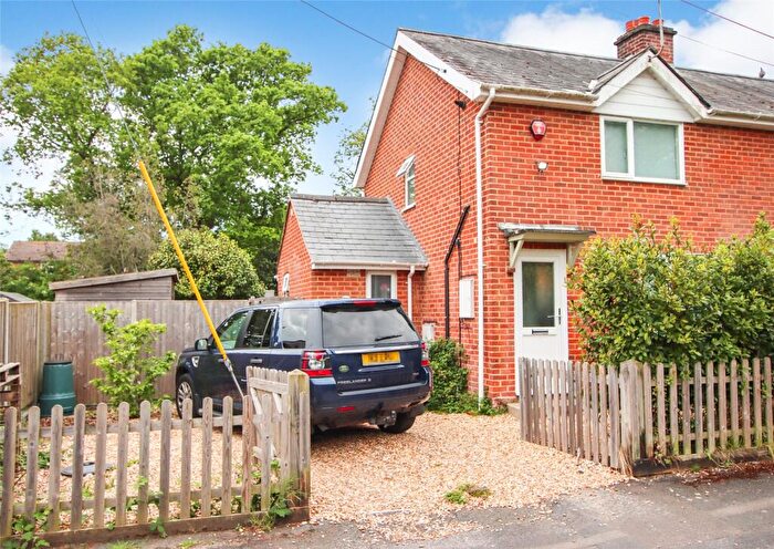 3 Bedroom Semi-Detached House For Sale In Pound Road, Pennington, Lymington, Hampshire, SO41