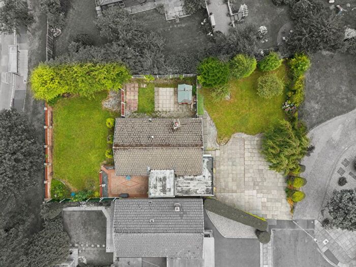 3 Bedroom Bungalow For Sale In Tarleton Close, Bury, BL8