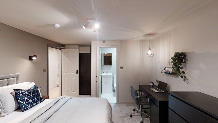 6 Bedroom Property To Rent In Rock Avenue, Gillingham, Kent, ME7