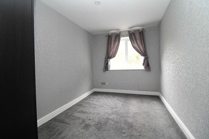 1 Bedroom Flat For Sale In Crown Place, Bedford, MK42