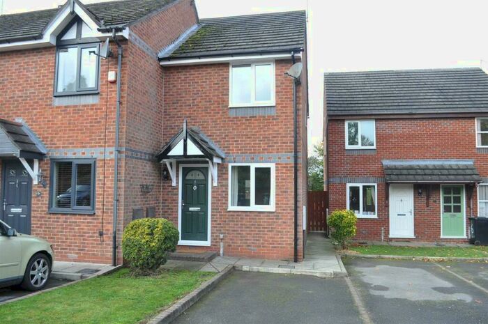 2 Bedroom House To Rent In Cleaver Mews, Macclesfield, Cheshire, SK11