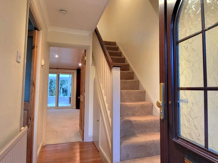 2 Bedroom Terraced House To Rent In The Pastures, Watford, WD19