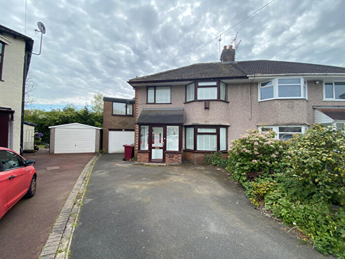 4 Bedroom Semi-Detached House For Sale In Longview Road, Liverpool, Merseyside, L36
