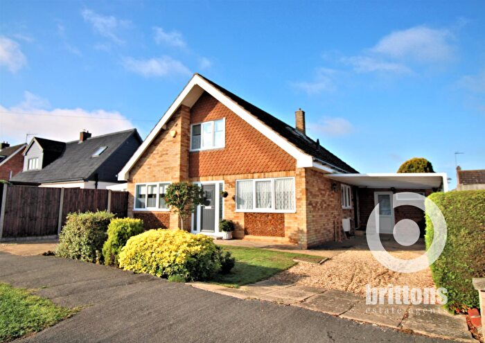 4 Bedroom Chalet For Sale In Valley Rise, Dersingham, King's Lynn, PE31