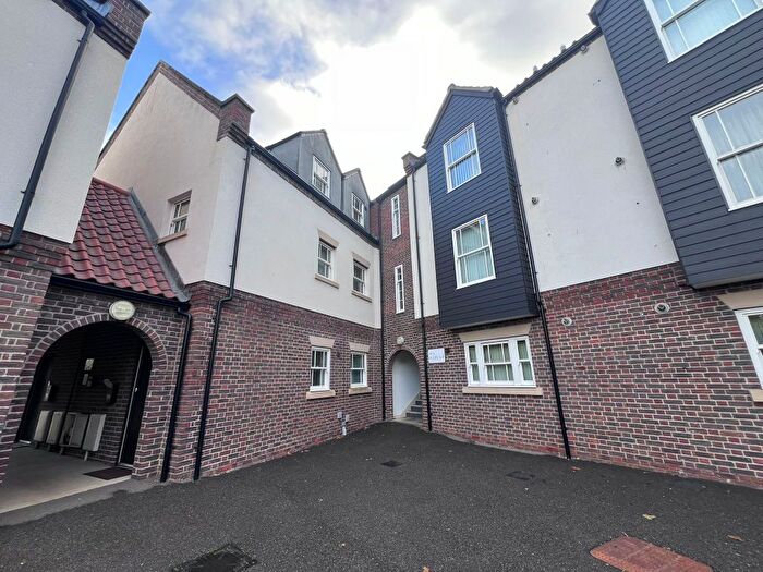 2 Bedroom Flat To Rent In Hopmans Court, King's Lynn, PE30