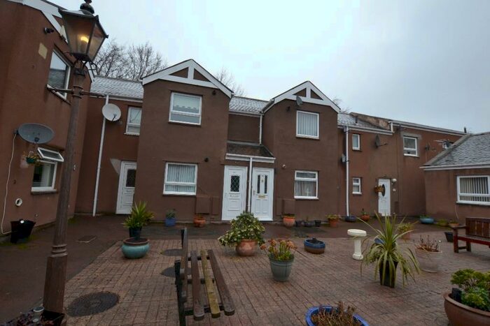 1 Bedroom Flat To Rent In Dene Mews, Sunderland, Tyne And Wear, SR5