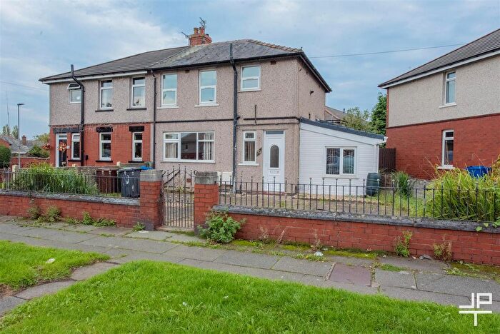 3 Bedroom Semi-Detached House To Rent In Hope Carr Road, Leigh, Greater Manchester, WN7