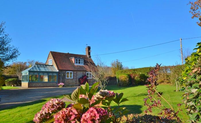 2 Bedroom Detached House To Rent In River, Nr Petworth, West Sussex, GU28