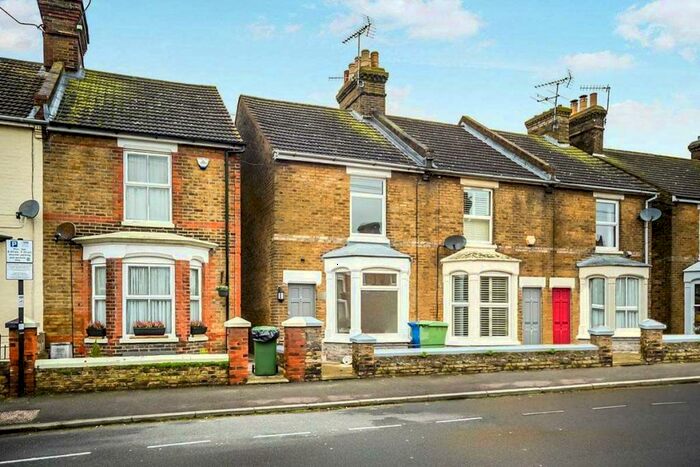 2 Bedroom House To Rent In Saxon Road, Faversham, Kent, ME13