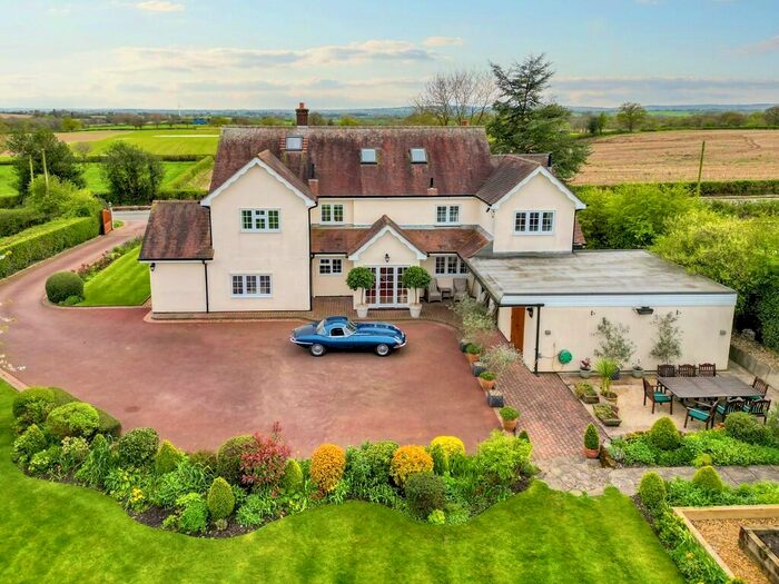 6 Bedroom Detached House For Sale In Abbots Bromley Road, Hoar Cross, DE13