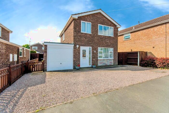 3 Bedroom Detached House For Sale In Hix Close, Holbeach, Spalding, PE12